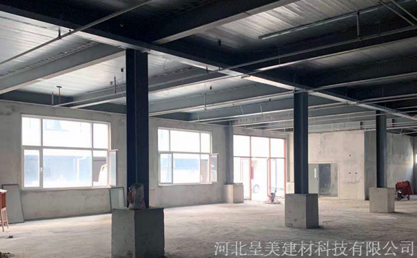 cm-白總1.jpg